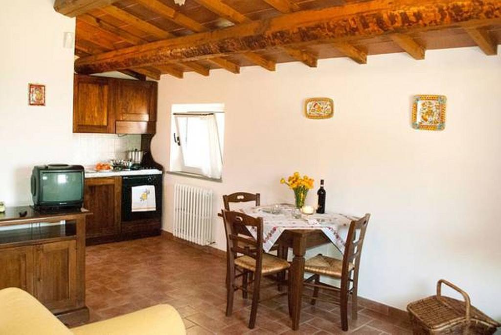 Il Poggio Delle Ginestre Guest House Torgiano Ngoại thất bức ảnh