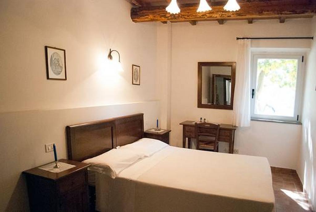 Il Poggio Delle Ginestre Guest House Torgiano Ngoại thất bức ảnh